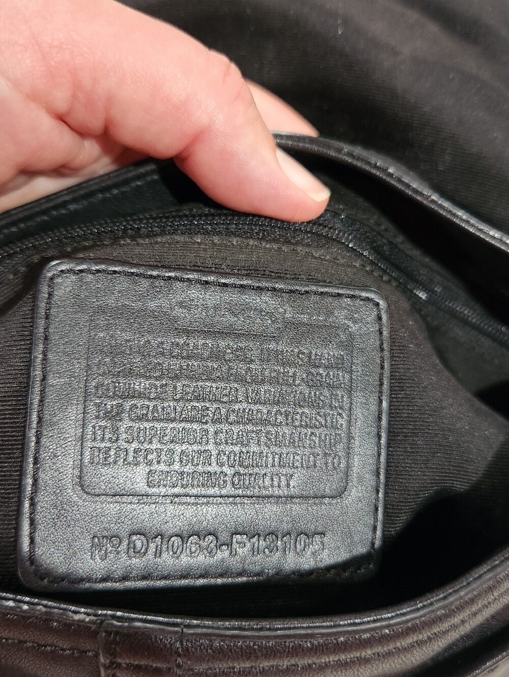 Coach Shoulder Soho Saddle Black Leather Bag, Vintage - Picture 12 of 13